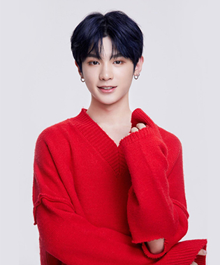 黄明昊